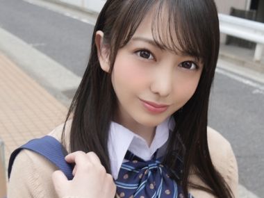 【19歳制服美少女】ドM気質なコスプレ美少女がイラマに初挑戦♥デカチンで喉奥開発されてドマゾ超覚醒！！