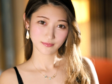 【潮吹き】超絶美人なお姉さんのエロいワキマンコをなめなめ！肉棒で突き回された敏感マンコを激しく手マンされ潮吹き！