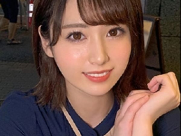 【ちっぱい彼女と浮気SEX】彼氏持ちのウブ美少女がホテルで禁断の浮気！恥じらいながらカメラの前でメス顔を晒し、敏感なちっぱいを責められ悶絶！彼氏には見せないエロ顔がたまらない！♡