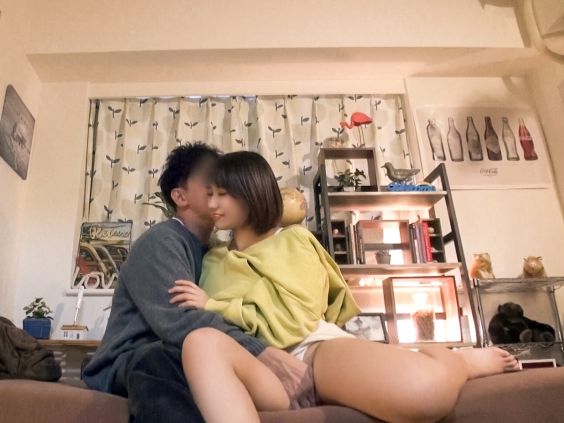 【素人ナンパ】ドデカおっぱいにスレンダー体型の神スタイル美女をカメラ付きの部屋に連れ込みハメる！騎乗位激烈ピスがヤバい！