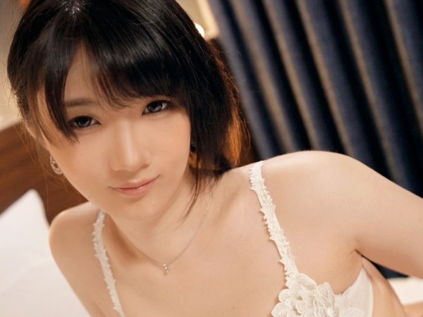 【エロすぎる先生の秘密】 生徒には見せない淫らな姿！ 欲求不満な人妻教師が本能のままに乱れる！