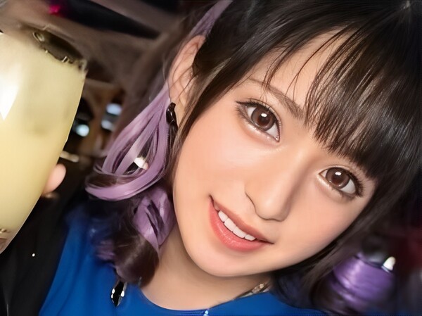 【クラブDJの淫乱夜】ヤリマン女子が敏感乳首で悶絶！腰クネクネの騎乗位で中出しされちゃう♡ 精液ドロドロの過激プレイに夢中！