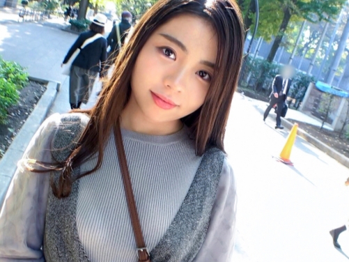 【清楚系美乳お姉さん】『ダメ…でも気持ちいい…』上品な見た目とは裏腹に、服を脱いだらスレンダー美ボディ！ナンパで口説き落とし、勃起チ○ポで激しく突きまくって感じさせちゃう！♡