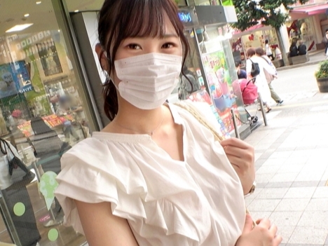 【敏感ボディの秘密】『やだ、濡れちゃう…』長身スレンダーなウブっ娘が手マンで大洪水！びしょ濡れマ○コを激しく擦られて、感じまくりで我慢できない！♡