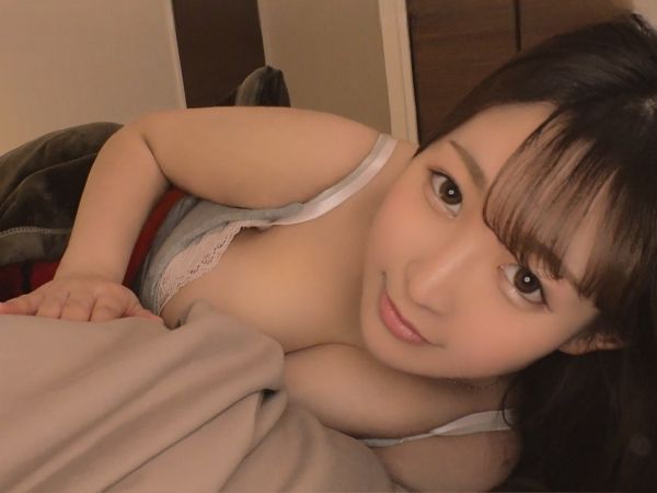 【夜這い痴女パラダイス】『今夜は私が癒してあげる…』巨乳美女たちが悶々とした夜に隣で寝てるフリして、優しくエロくチ○ポをヌきまくる！？