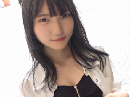 【透明感抜群の色白スレンダー】『気持ち良すぎる…』細身で色白の美少女をナンパ！敏感ボディが肉棒に反応しまくり♡細いカラダで激しく感じまくる姿がエロすぎる！