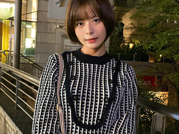 【若奥さんの危険な浮気】『旦那さんごめんね…』ショートヘアーの色白美人妻がNTRチンポに堕ちる！パイパン貧乳ボディを激しく揺らし、口内射精でイキまくる！旦那以外の男に乱れる姿がエロすぎる！