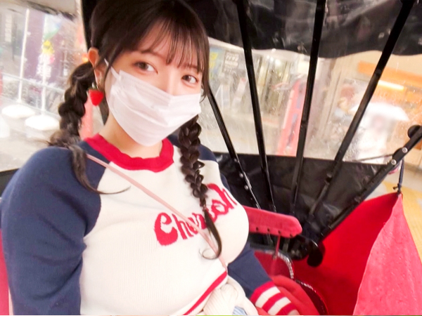 【爆乳美少女の浅草冒険】Hカップのデカ乳ちゃんがノーブラで街歩き！ホテルで敏感マンコを責められ、我慢できず大噴射♥ エロかわいい姿に興奮MAX！