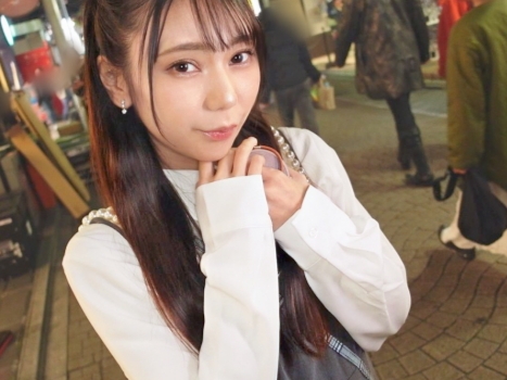 【美脚美少女をゲット！】『こんなこと初めて…』スラリと伸びた美脚が眩しい美少女をナンパ！キュートな笑顔にメロメロになりながら、濃厚なセックスでイカせまくる！♡