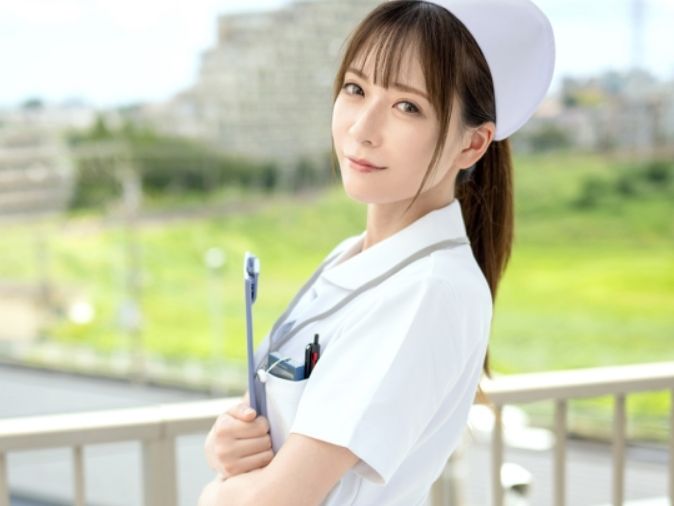 【清楚系ナースの裏の顔】『患者さんのチンポ、私に預けて♡』野々浦暖ちゃんが白衣の天使からド変態看護師に！清楚な見た目と裏腹にチンポ大好きで、病室でこっそりエロいお仕事しちゃう！ｗ