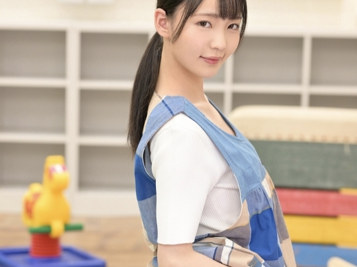 【保育士の危険な誘惑】イクメンパパを翻弄する美巨乳保育士！お部屋でパパのチンコを独り占め♡ 淫乱モード全開で騎乗位セックス！パパもメロメロのエロ保育士！