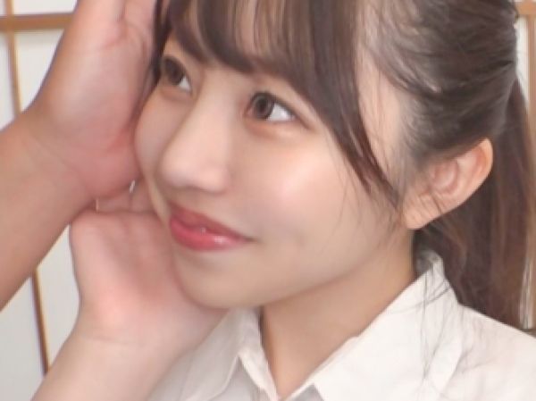 【禁断のオフィスラブ】『バレたら終わりだよ…』巨乳の制服美少女が既婚者上司と危険な関係！バックから激しく突かれ、制服越しにプリケツを密着させながらたっぷり種付けされちゃう！！